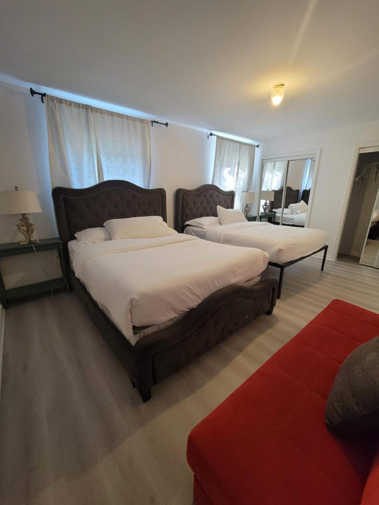 Luxury Apartments 5Queenbed - 20 Min Away Manhattan Джерсі-Сіті Екстер'єр фото